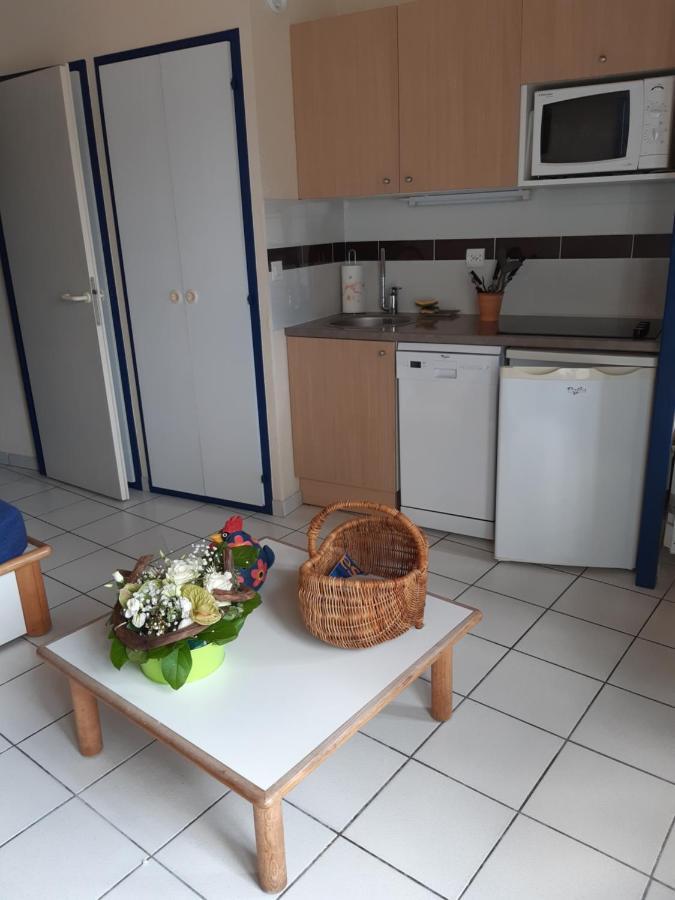 Proche des Sables D'Olonne appartement calme pour 4 personnes situé face au Golf de Bourgenay à Talmont st Hilaire Talmont-Saint-Hilaire Exterior foto