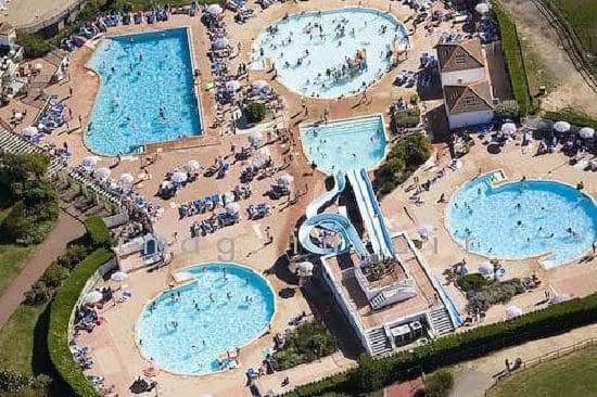Proche des Sables D'Olonne appartement calme pour 4 personnes situé face au Golf de Bourgenay à Talmont st Hilaire Talmont-Saint-Hilaire Exterior foto